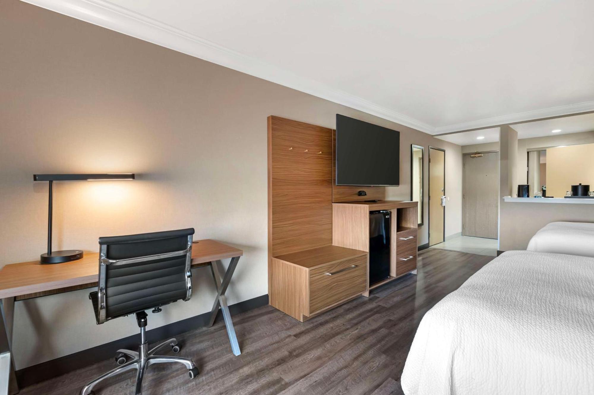 Best Western Plus Newport Mesa Inn Costa Mesa Dış mekan fotoğraf