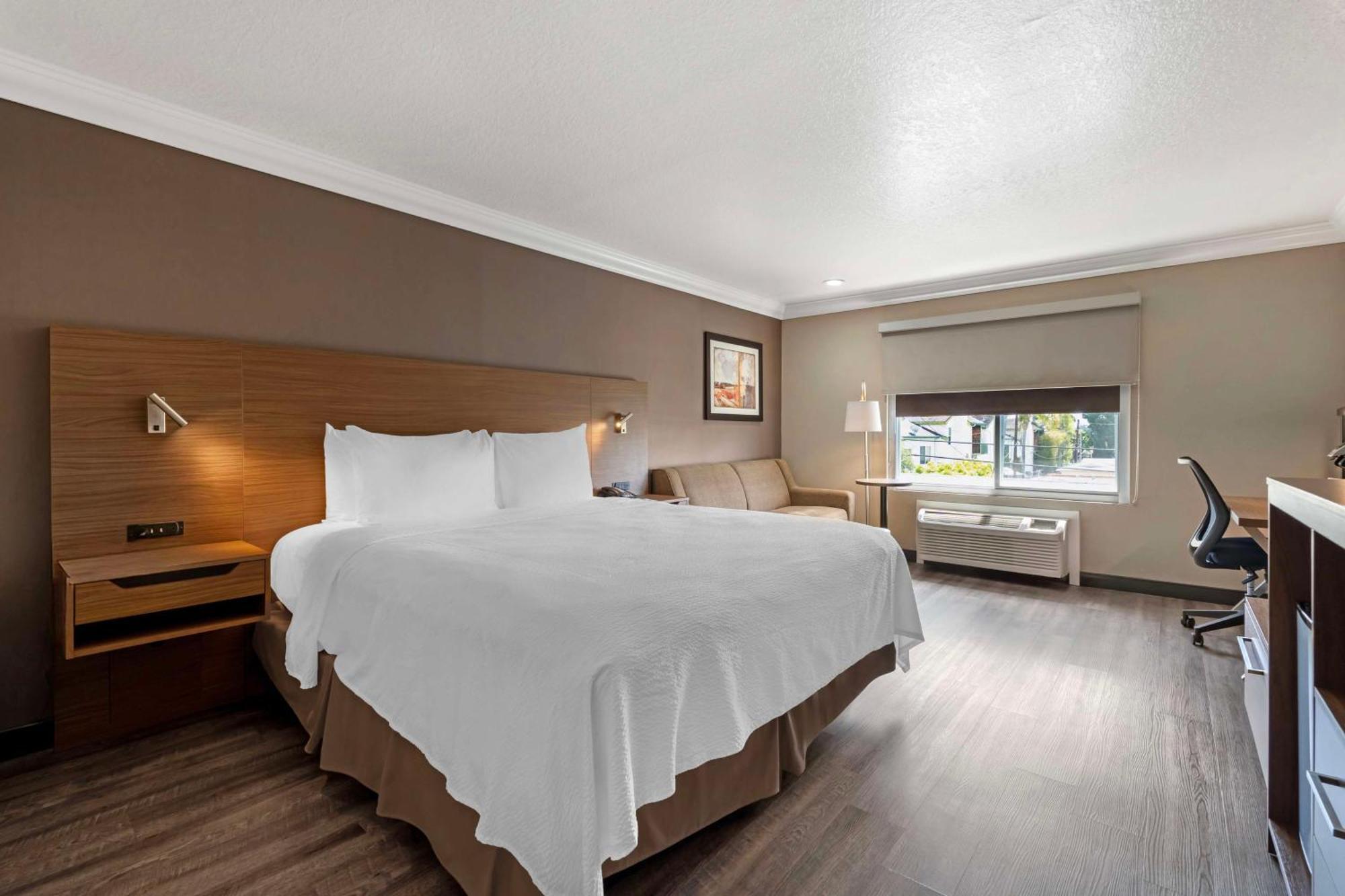 Best Western Plus Newport Mesa Inn Costa Mesa Dış mekan fotoğraf