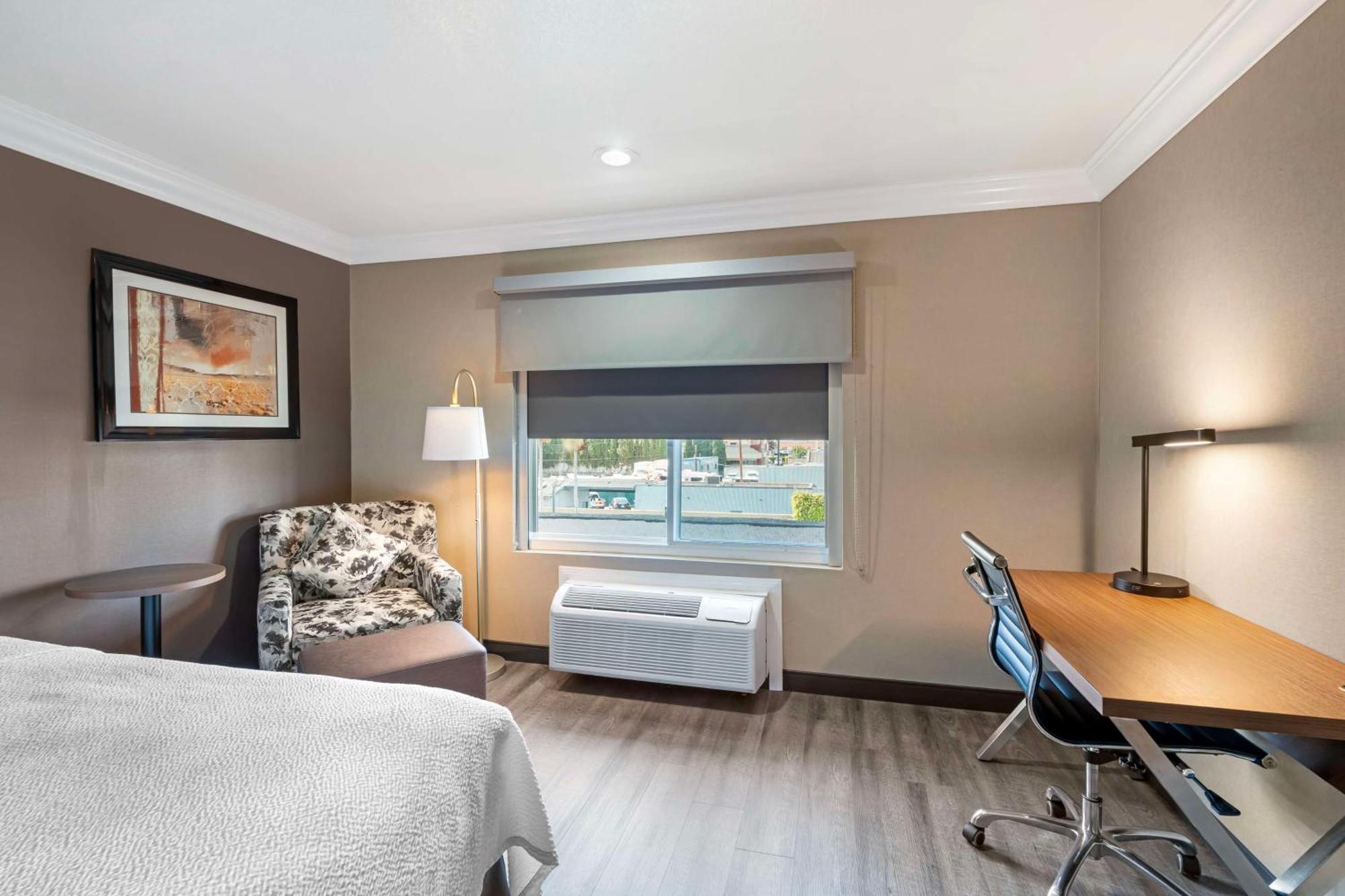 Best Western Plus Newport Mesa Inn Costa Mesa Dış mekan fotoğraf