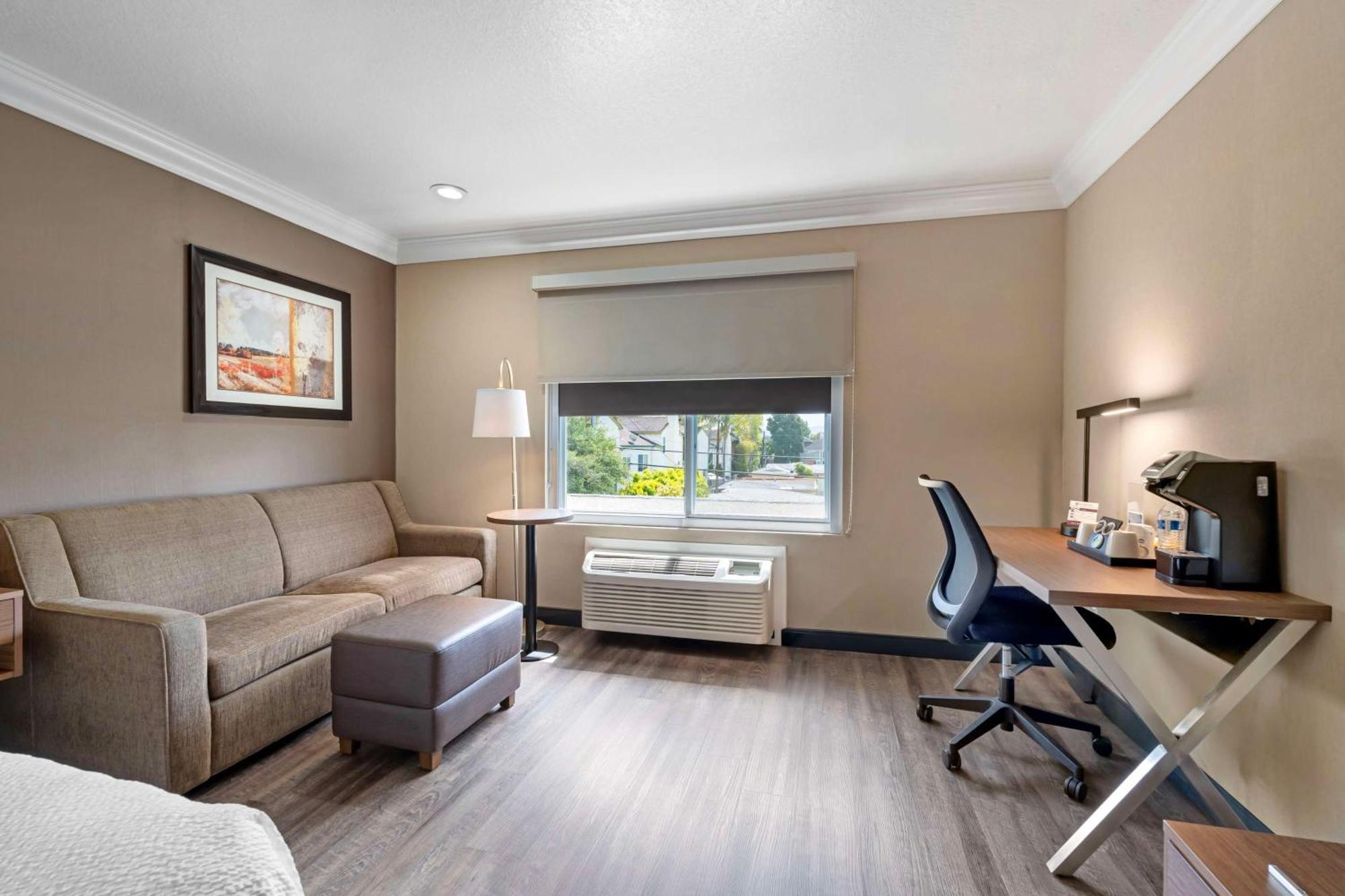 Best Western Plus Newport Mesa Inn Costa Mesa Dış mekan fotoğraf