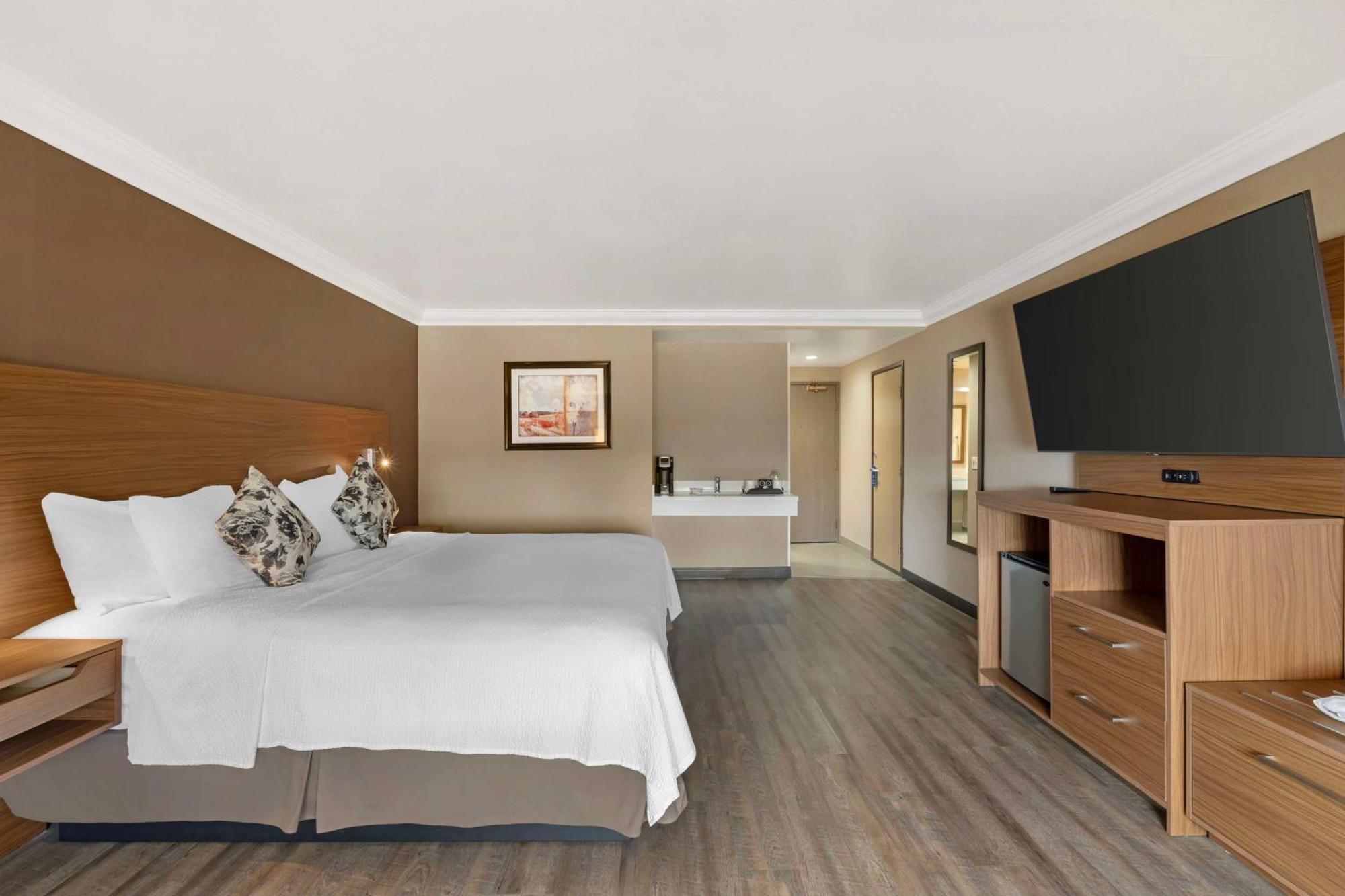 Best Western Plus Newport Mesa Inn Costa Mesa Dış mekan fotoğraf